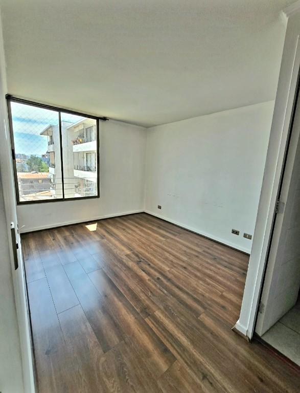 ARRIENDO DEPARTAMENTO 2 DORMITORIOS 2 BAÑOS METRO LOS HEROES en Santiago de Chile - Imagen 4