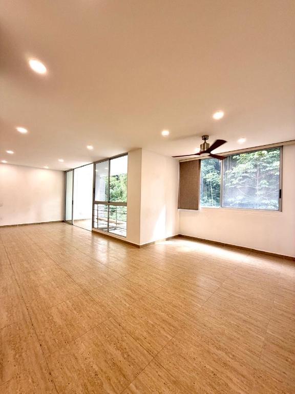 VENTA APARTAMENTO CONDOMINIO ABADÍAS. CONJUNTO MONTEOLIVETTO en Bucaramanga - Imagen 3