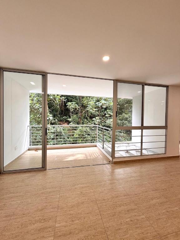VENTA APARTAMENTO CONDOMINIO ABADÍAS. CONJUNTO MONTEOLIVETTO en Bucaramanga - Imagen 7