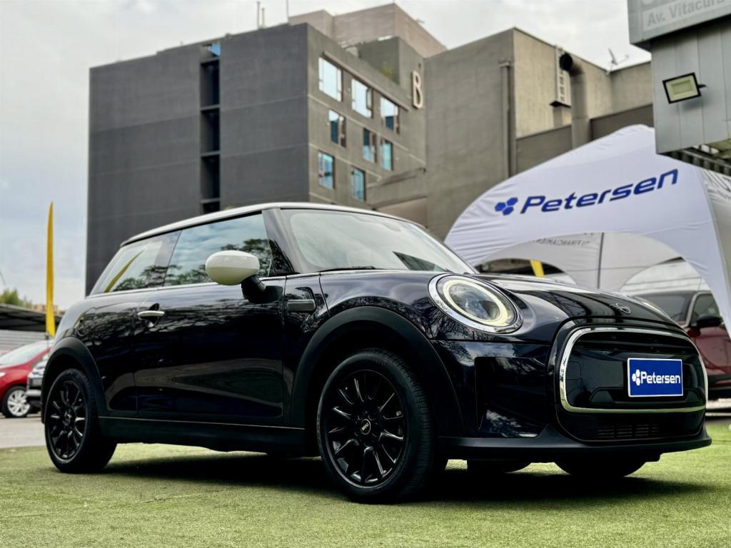 MINI COOPER ESSENTIAL 2023 en Renca - Imagen 1