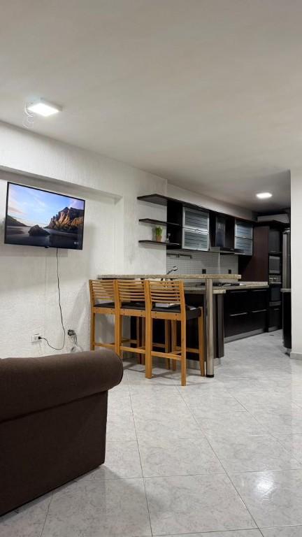 APARTAMENTO EN ALQUILER LECHERIA en Lecherías - Imagen 5