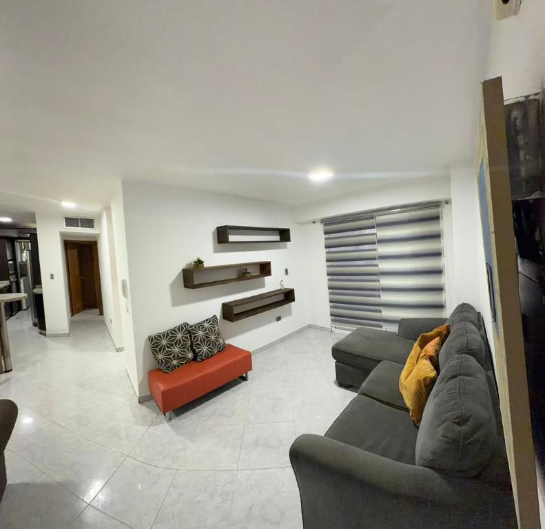 APARTAMENTO EN ALQUILER LECHERIA en Lecherías - Imagen 2