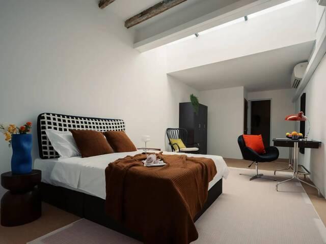 Designer Studio 2 Pax | All-Inclusive Living | Near … in Geylang - Image 1