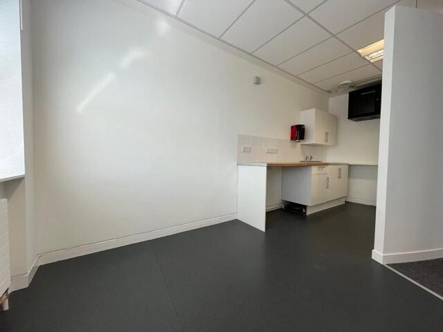 The Crescent, Suite The Centre, Colchester, Office To Lease in Colchester - Image 1