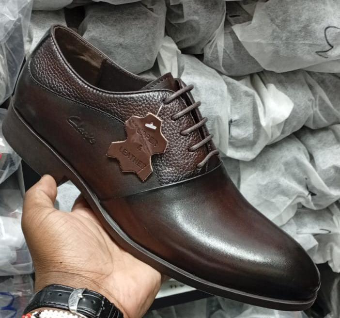 Men Leather made dress shoes in Kenya - Image 12