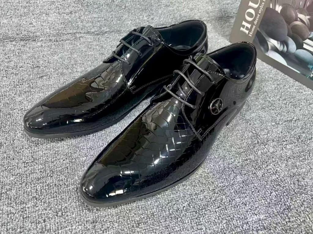 Men Leather made dress shoes in Kenya - Image 5