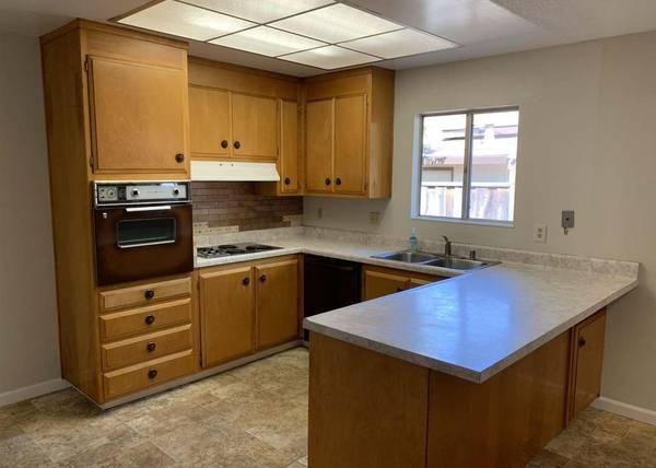 Beautiful 2bd 2bth- 1232ft2 in United States - Image 5