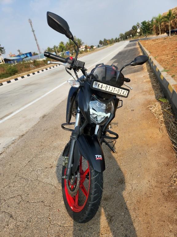 Apache RTR 160 4v special edition in Vasanth Nagar - Image 5