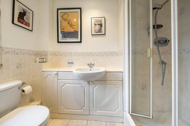 Crawley Ridge, Camberley, 4 Bedroom Detached in Camberley - Image 1