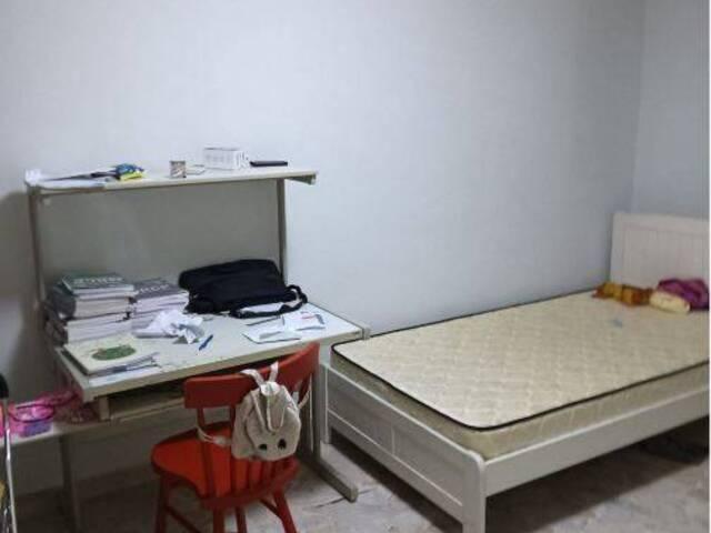 Common Room for Sharing in Bukit Batok - Image 1