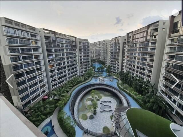 Female environment, Common rm with Nice Pool View at … in Pasir Ris - Image 1