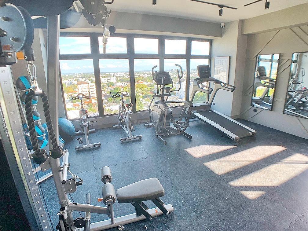 TORRE ROOFTOP Y GIMNASIO DOS HABITACIONES LA ESMERALDA en Licey al Medio - Imagen 5