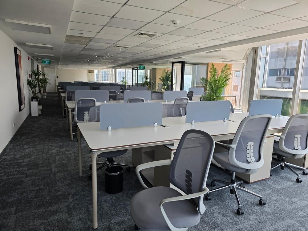 100 seats WHOLE FLOOR SERVICED OFFICE BRAND-NEW, MAKATI OFFICE in Quiapo - Image 3