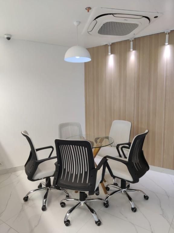 Premium Fully Furnished Office Space for Rent in Bashundhara R/A in Bangladesh - Image 4