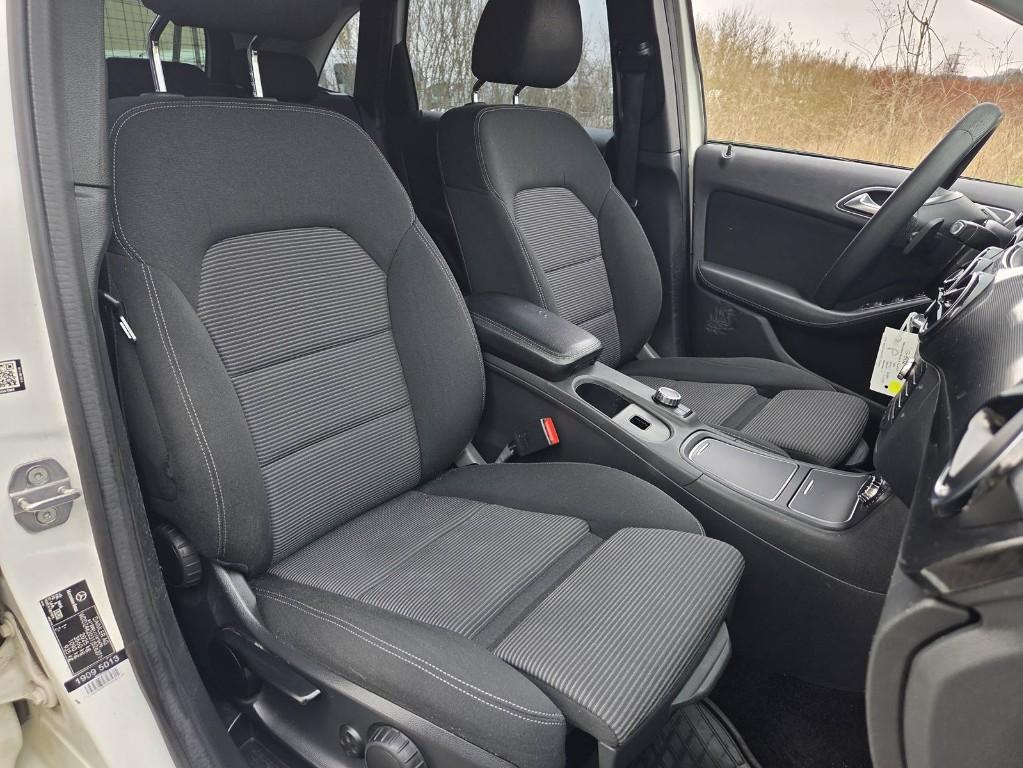 Mercedes B220cdi 2019 puissance 170cv 125kw Boite Auto, Airco à Châtelet - Photo 10