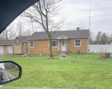 W Carpenter Rd in Flint - Image 1