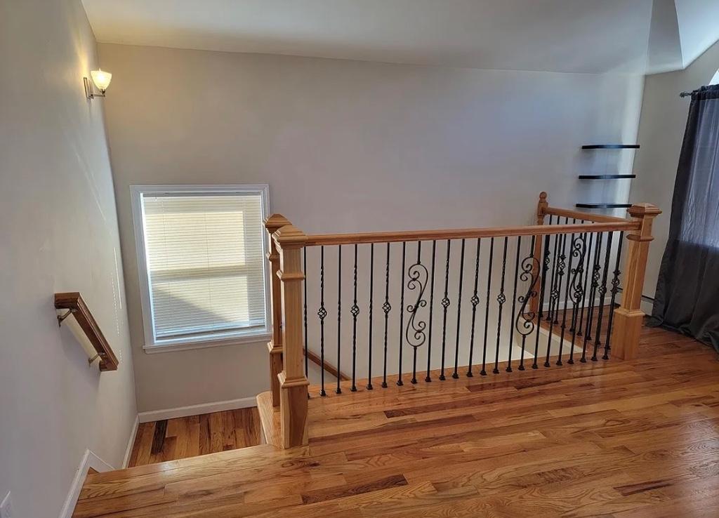 Spacious 3BR Brick Home for Rent in Rosedale, NY – Modern Living in Long Beach - Image 2