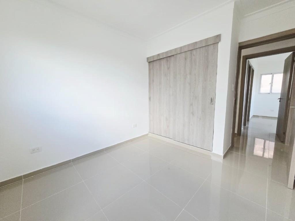 APARTAMENTO EN TORRE CON PISCINA Y GIMNASIO, SANTIAGO. en Licey al Medio - Imagen 6