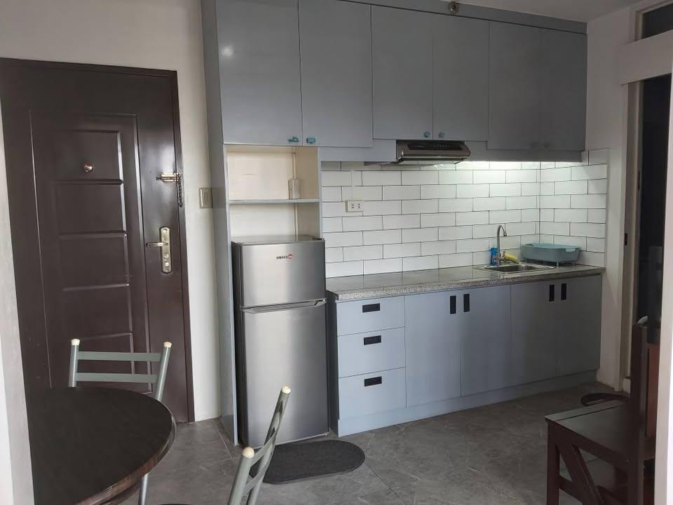 CONDO FOR RENT NEAR UP DILIMAN / ATENEO in Lower Bicutan - Image 4