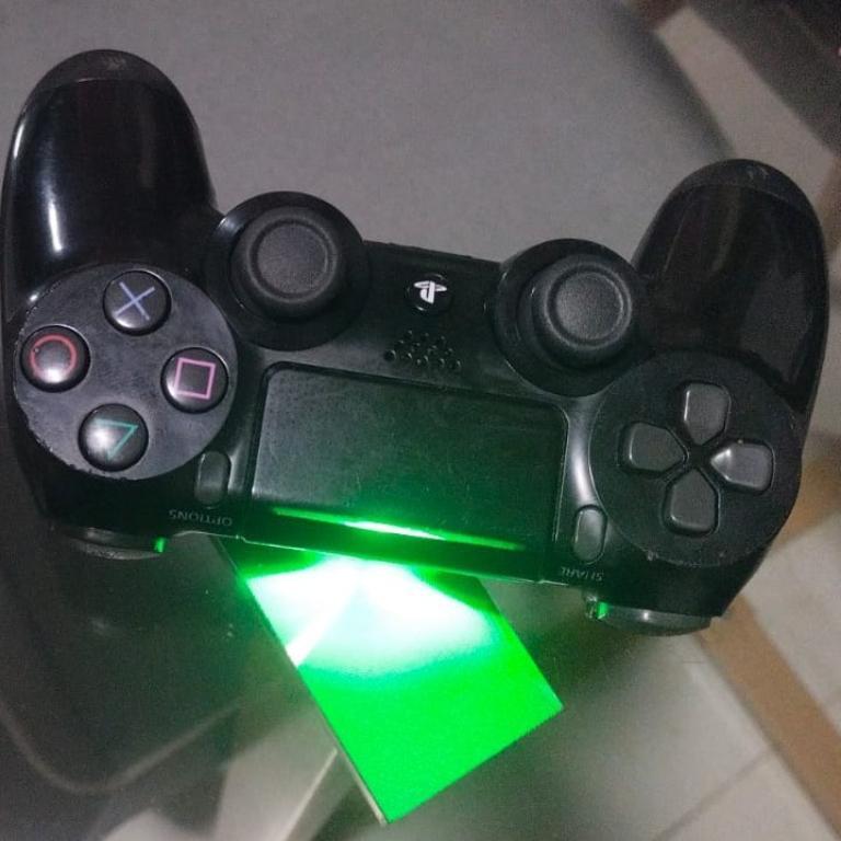 Control original ps4 funcional en Colombia - Imagen 1