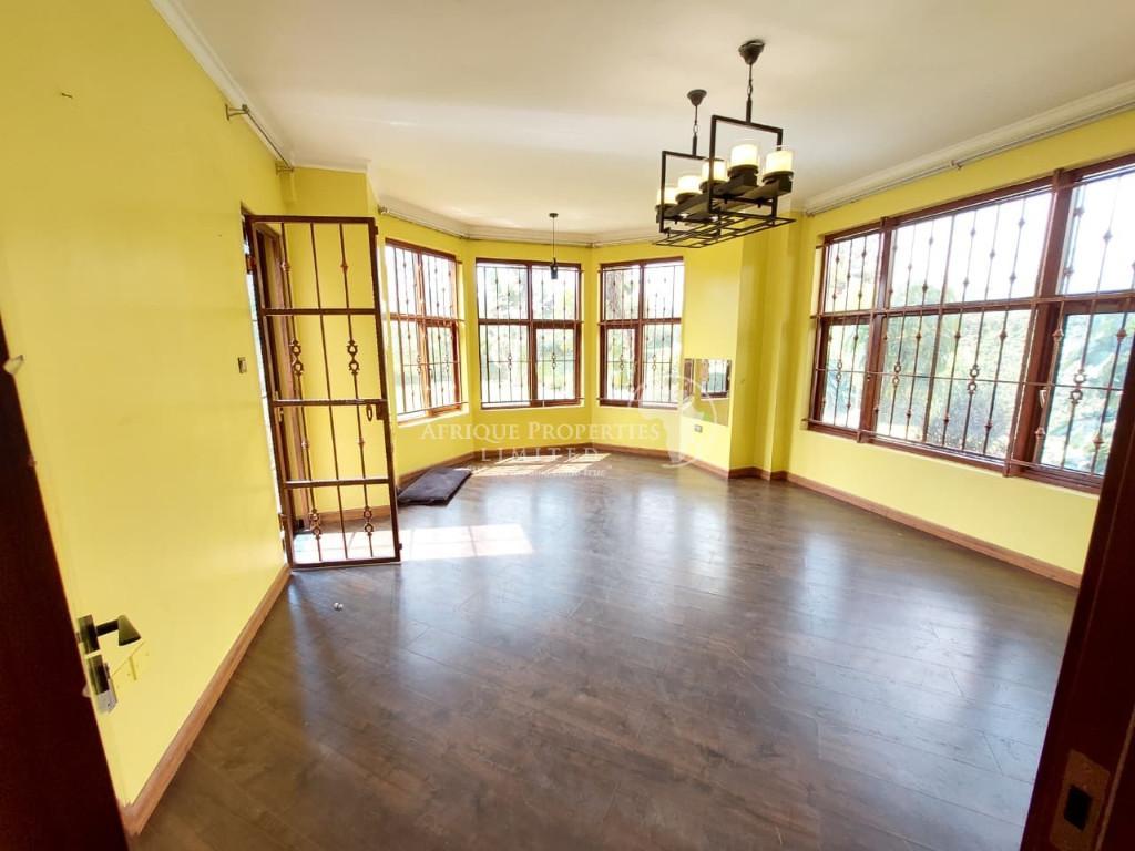 5 Bedroom All Ensuite Mansion+Dsq For Rent In Muthaiga North in Nairobi - Image 18