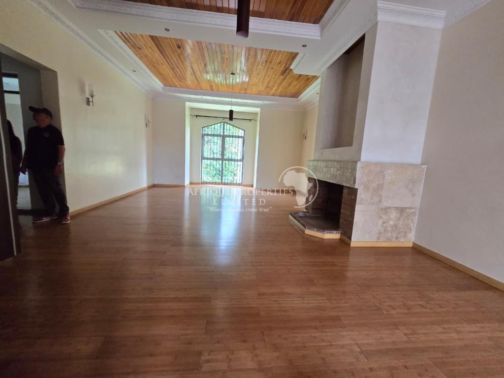 4 Bedroom All Ensuite Home+DSQ For Rent In Runda in Nairobi - Image 2
