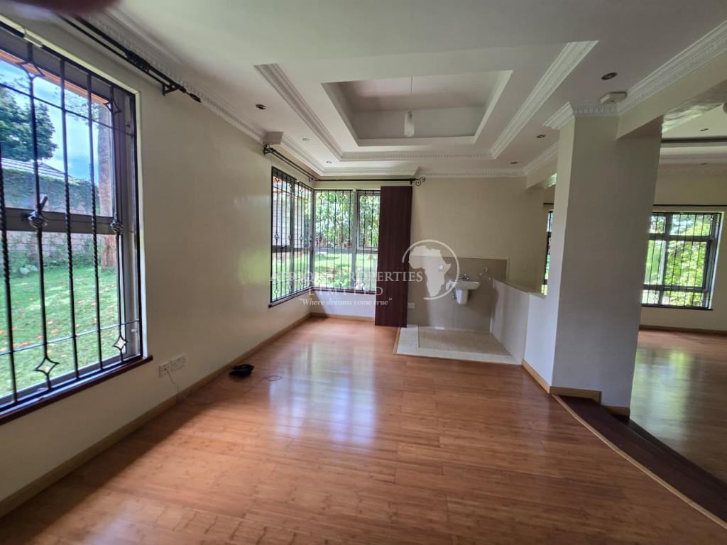 4 Bedroom All Ensuite Home+DSQ For Rent In Runda in Nairobi - Image 4