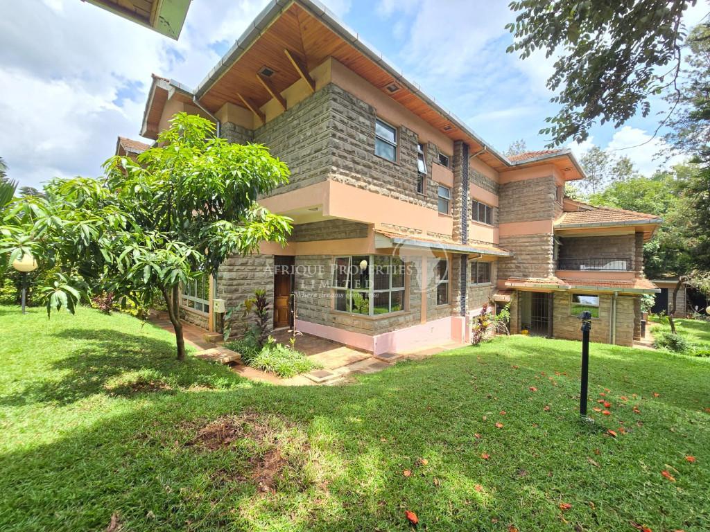 4 Bedroom All Ensuite Home+DSQ For Rent In Runda in Nairobi - Image 1
