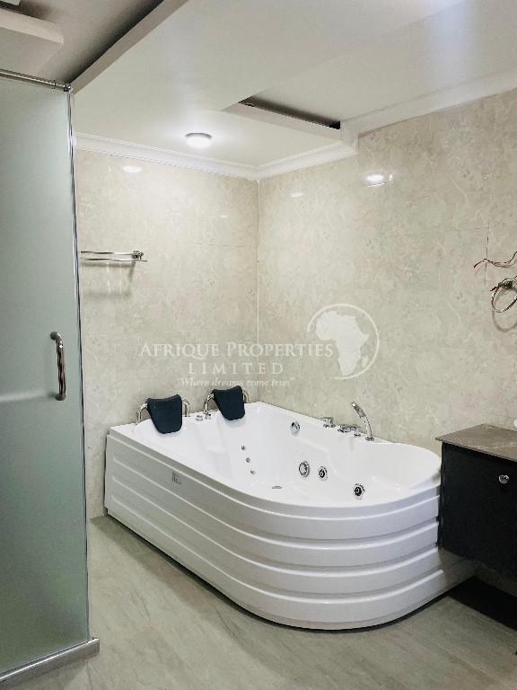 5 Bedroom All Ensuite House+DSQ For Rent In Garden Estate in Nairobi - Image 16