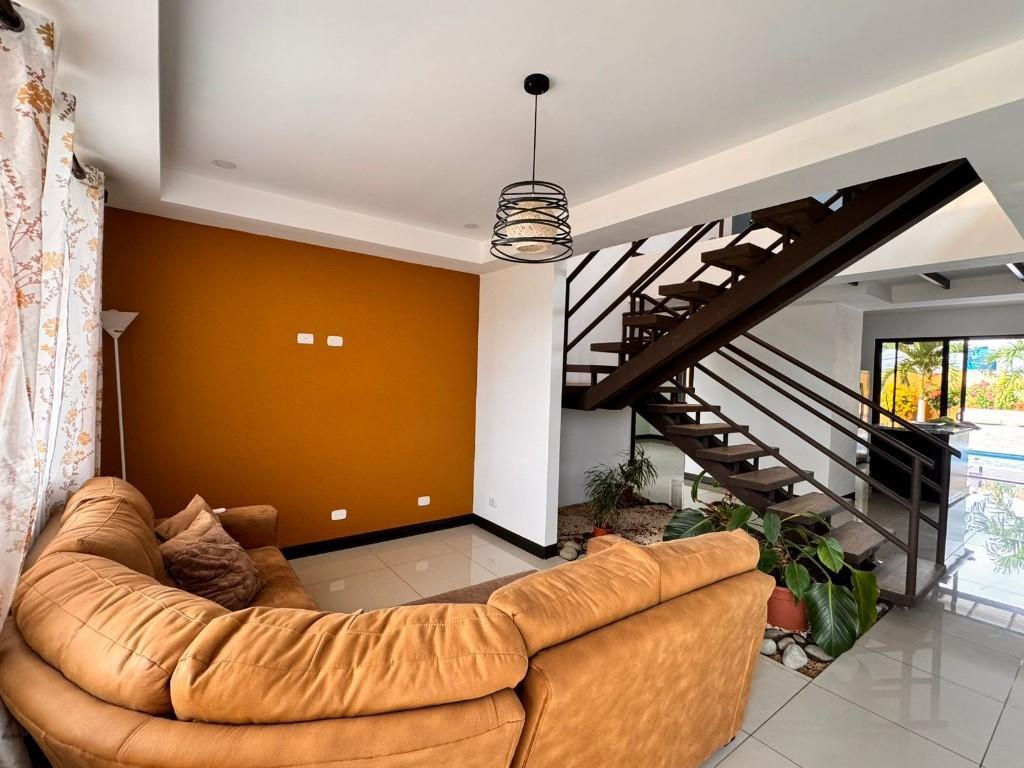 BELLA PROPIEDAD CON CASA Y PISCINA EN ATENAS. en Naranjo - Imagen 6