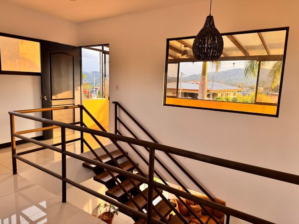 BELLA PROPIEDAD CON CASA Y PISCINA EN ATENAS. en Naranjo - Imagen 9