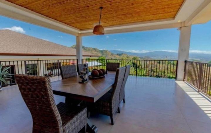 BELLA PROPIEDAD CON CASA Y PISCINA EN ATENAS. en Naranjo - Imagen 16