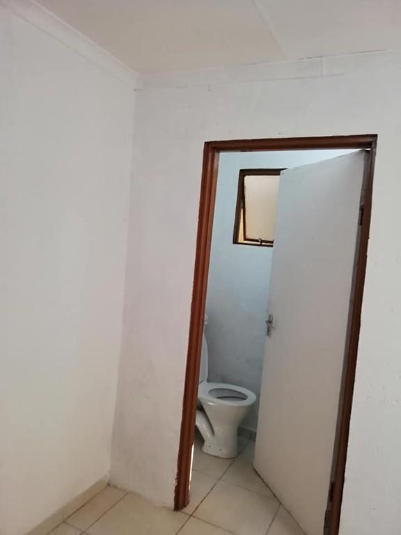 COTTAGE RENTAL GLENRIDGE R2500+R2000REFUNDABLE DEPOSIT in Aliwal North - Image 2