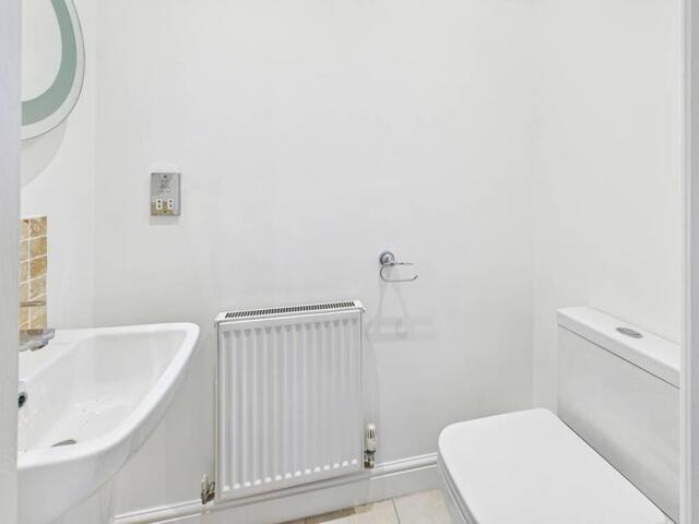 Meadowfield Rise, Stanley, 4 Bedroom Detached in Wakefield - Image 1