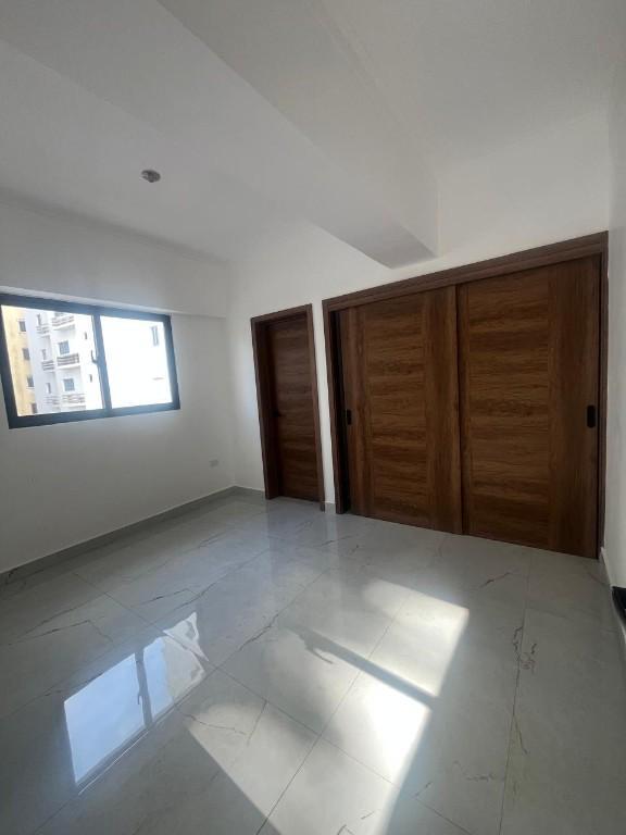 Apartamento Ideal para Inversión en Naco en Boca Chica - Imagen 4