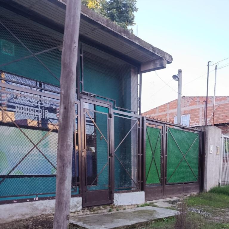 OPORTUNIDAD CASA + NEGOCIO LISTO ( TODO INCLUIDO ) en San Francisco Solano - Imagen 1