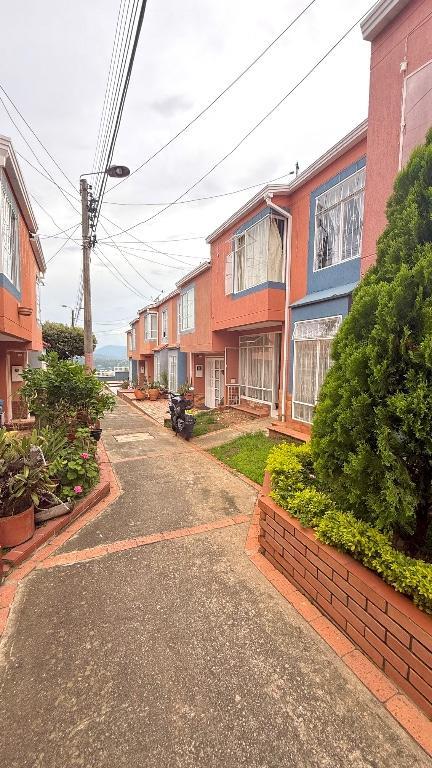 VENTA CASA TOLEDO PLATA. CONJUNTO CAMPO REAL en Bucaramanga - Imagen 1