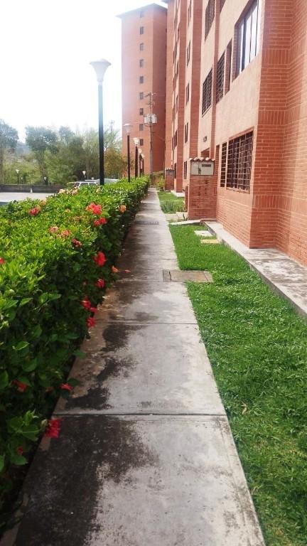 APARTAMENTO - PARQUE CAIZA - 88 Mts2 en Venezuela - Imagen 2