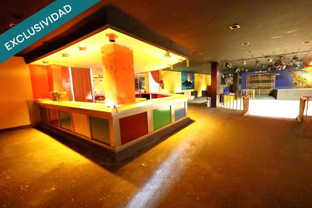 Oportunidad de Inversión en Noceda: Edificio Multifuncional … en Ponferrada - Imagen 1