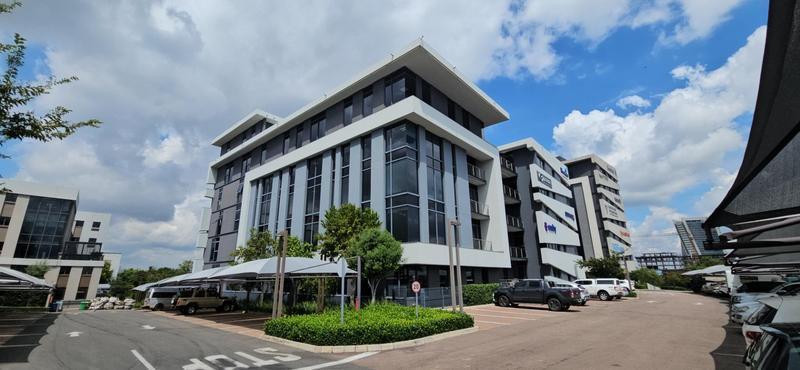 Commercial 2030-ref-18356 for Rent in Vorna Valley, Midrand in Tembisa - Image 1