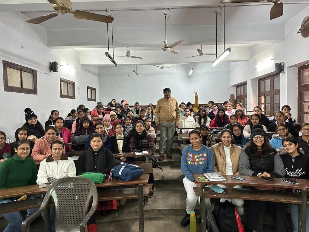 Best Computer Coaching Institute - Amiras Computer Education in India - Image 6