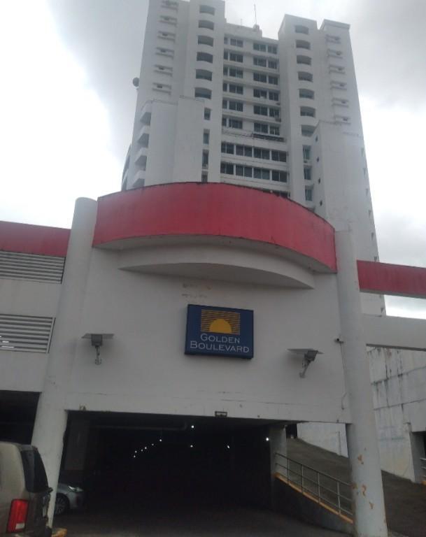 VENDO AMPLIO APARTAMENTO EN EL DORADO en Ancón - Imagen 1