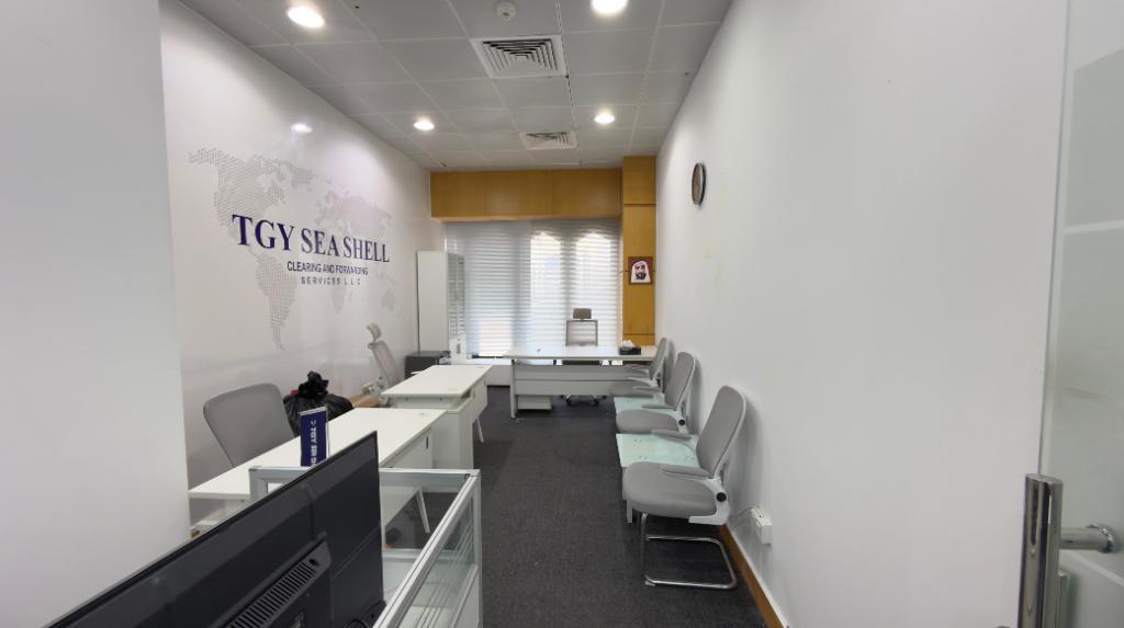 Office space available for Rent Rental office in United Arab Emirates - Image 1