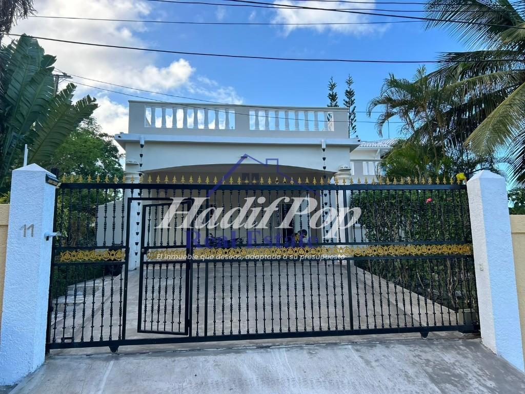 CASA EN VENTA CON APARTAMENTO INCLUIDO en Imbert - Imagen 1