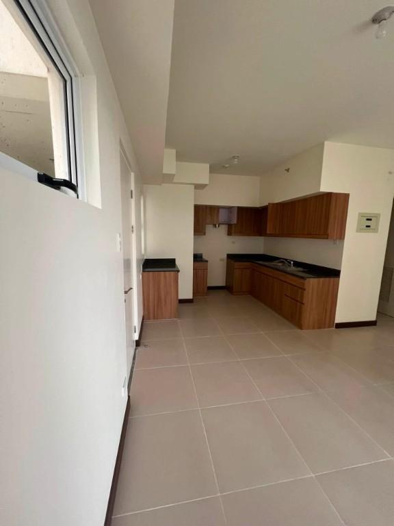 FOR RENT 3BEDROOM AND PARKING NEAR BGC in Pansol - Image 2