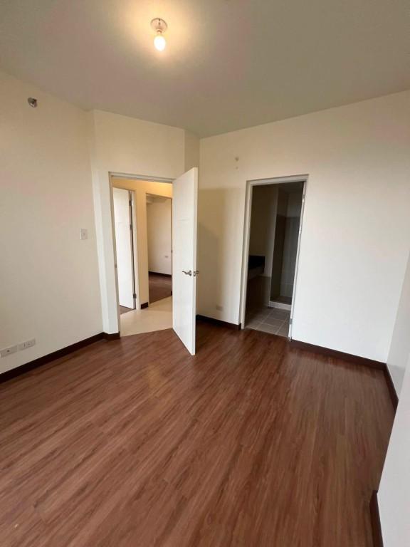 FOR RENT 3BEDROOM AND PARKING NEAR BGC in Pansol - Image 9