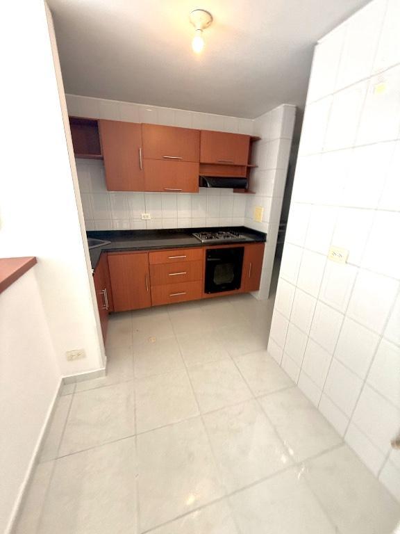 VENTA APARTAMENTO NUEVO SOTOMAYOR. EDIFICIO LOS NOGALES en Bucaramanga - Imagen 2