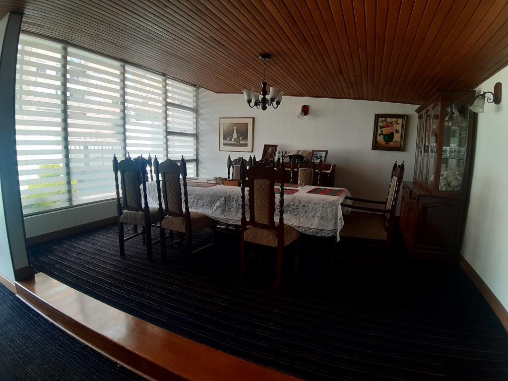 CASA PARA OFICINA O COMERCIO EN CEDRITOS en Colombia - Imagen 2