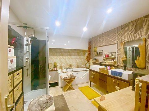 LOFT 140M² AVEC TERRASSE ET STATIONNEMENT à Valenciennes - Photo 1