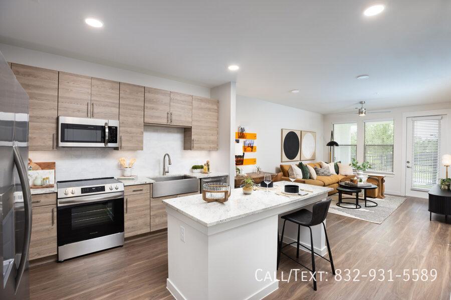 Now Leasing – Up to 6 Weeks Rent-Free! in The Woodlands - Image 1